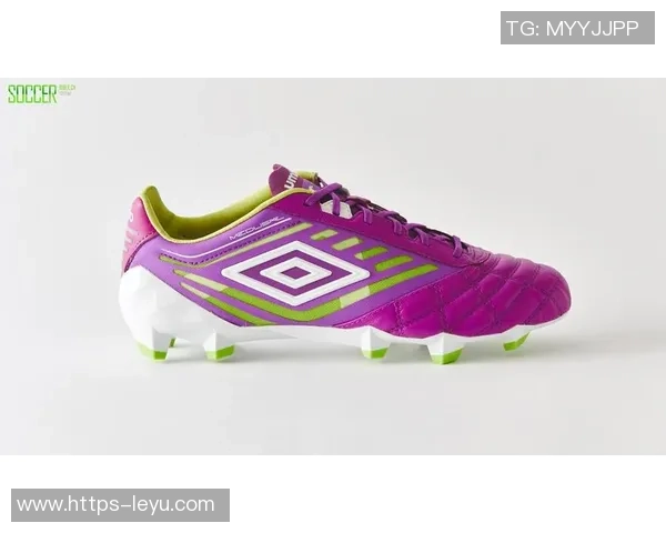 探索茵宝足球鞋系列的创新科技与卓越性能助力你的足球梦想 探索茵宝足球鞋系列的创新科技与卓越性能助力你的足球梦想