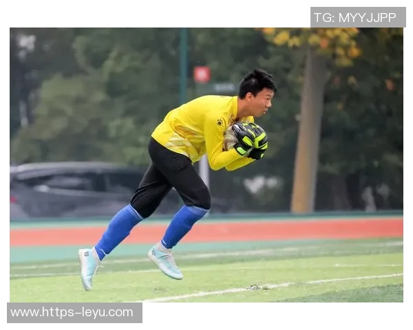 昨天足球比分回顾及精彩瞬间分析让我们一起重温激动人心的比赛时刻 昨天足球比分回顾及精彩瞬间分析让我们一起重温激动人心的比赛时刻